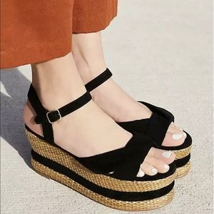 EUC FREE PEOPLE WEDGE BLACK VEGAN LOOM SANDALS PLATFORM sz 8 Farylrobin